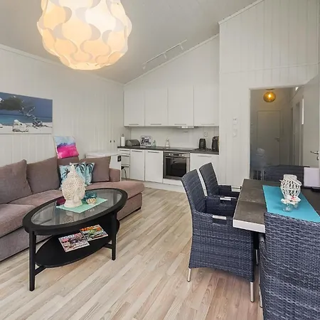 Gorgeous In Tjome Magero